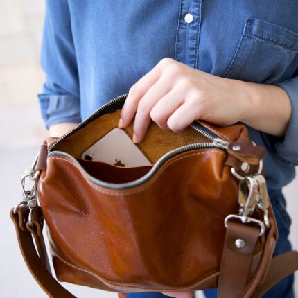 ROBIN Leather Handbag with Two Handles - Ginger Brown